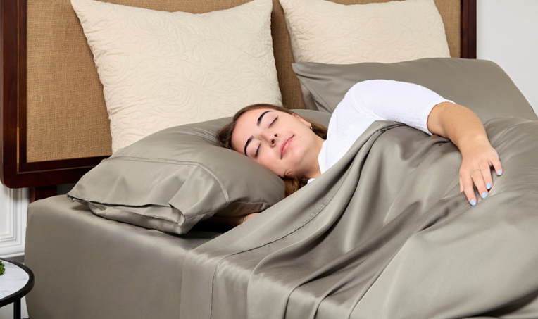 The Sleep Mistakes People Make When Summer Starts to Cool Off