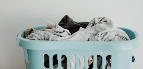 5 Ways to Naturally Freshen and Soften Laundry