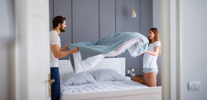 A Guide to Sharing The Bed Comfortably With Your Partner