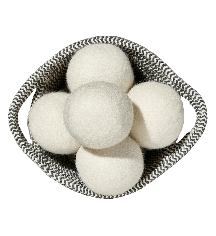 Wool Dryer Balls with Cedar Wood & Eucalyptus Essential Oils – HomCraftz